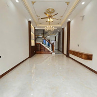 Chủ Nhà Kẹt Tiền Bán Gấp. Nhà Đ.hoa Sứ Q.phú Nhuận,Diện Tích52,5M2, Giá Bán 3 Tỷ 980, Shr, Liên Hệ: 0901568280