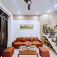 Cho Thuê Nhà Trệt Lầu Hiệp Thành, Tp Tdm, Bd - Diện Tích Nhà 4X12M , 2 Phòng Ngủ, Sân Xe 7 Ch
