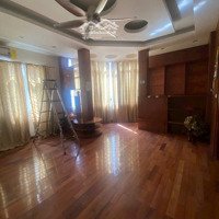 Chính Chủ Giảm Ngay 10 Triệu Khi Thuê Nhà Riêng 5 Tầng Tại Trần Duy Hưng, 80M2, 5 Sàn Có Thang Máy.