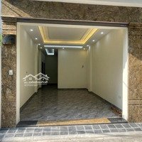 Nhà Đẹp 50M2 X 5 T Phố Nguyễn Văn Cừ, Gara Ô Tô, Thang Máy, Nhỉnh 15 Tỷ