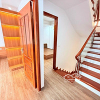 Nhà Dân Xây Phố Hòe Thị 40M, 5 Tầng, Ô Tô Vào Nhà, 4 Ngủ, 1P Thờ, Sân Phơi , Sổ Vuông Vắn