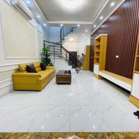 Nhà Đẹp Phố Giảng Võ, Nhà Mới Koong Full Nội Thất, Ngõ Thông , Cách Ô Tô 20M,Diện Tích38M2 X 5 Tầng