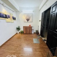 Bán Căn Hộ Cc Tòa Viettinbank Số 25 Tân Mai, Căn Góc, 3 Ngủ, Nhà Đẹp, 114M, Sđcc, 6.4 Tỷ