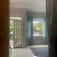 Bán nhà 2 tầng, 2 tỷ 900, 64 m2, ngang 5m, mặt tiền đường 5m5, Nguyễn Xuân Hữu, Cẩm Lệ