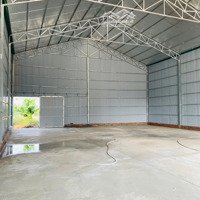 Cho Thuê Kho Đường Cầu Diễn, Bắc Từ Liêm, Hn.diện Tích230M2, Cao 7M, Xe Công Đỗ Cửa. Giá 25 Triệu/Th