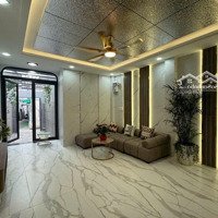 Bán Nhà Đất Thánh 4 Phòng Ngủ 3 Vệ Sinh 50M2, Giá Bán 5,699 Tỷ