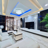 Gấp!! Kẹt Tiền Bán Nhà 83,5M2 Chỉ 4Tỷ350 - Lê Hồng Phong, P. 10, Q. 10, Cho Thuê 38 Triệu/Tháng