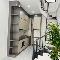 Bán Nhà Ô Tô - Kinh Doanh, Tôn Đức Thắng, Đống Đa, 40M2, 4 Tầng Giá Nhỉnh 10 Tỷ.