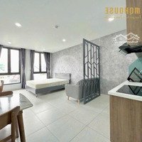 Khai Trương Studio Cửa Sổ Mới Tinh Nằm Ngay Cổ Nhuế, Phạm Văn Đồng