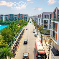 Bán Gấp Xẻ Khe Phố Biển 2 Đối Diện Chung Cư, Gần Sát Mega Grand World - Vinhomes Ocean Park 3