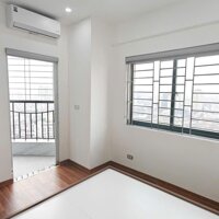 Bán căn hộ chung cư Vườn Xuân 71 Nguyễn Chí Thanh 76m2 có 2 PN nhà đẹp như ảnh , giá cả thỏa thuận hợp lí nhất có thể