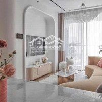 Mua Nhà Đón Tết Căn Hộ Hoa Hậu 3 Phòng Ngủ 2 Vệ Sinhthe Signature - View Siêu Đỉnh.