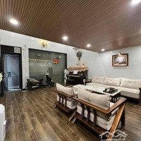 Nhà Đẹp Phố Vip Hoàng Cầu, Đống Đa 39M, 4 Tầng,Mặt Tiền5M, Giá Bán 13.4 Tỷ.