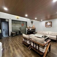 Nhà Đẹp Phố VIP Hoàng Cầu, Đống Đa 39m, 4 tầng, mt  5m, giá 13.4 tỷ.