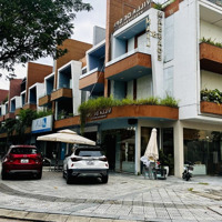 Bán 2 Căn Shophouse 4 Tầng Liền Kề Khu Nại Nam, 300M2 Trên Làm Căn Penthouse. Đang Cho Thuê 50 Triệu/Th