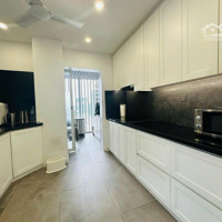 Penthouse Nhà Đẹp Ở Ngay Sân Vườn Rộng Cần Bán Gấp