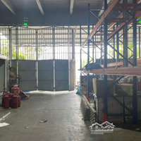 Cho Thuê Kho Quận 7Diện Tích300M2 Trần Cao 8M, Bãi Rộng Đậu Xe Trước Kho