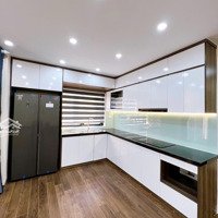 Chính Chủ Thiện Chí Bán Gấp Căn 3 Phòng Ngủ2Vs 95,5M2 Full Nt Cao Cấp Về Ở Luôn Vinaconex 7 Hồ Tùng Mậu