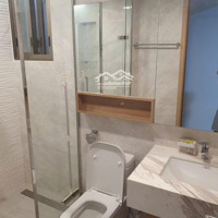 Bán Gấp Căn Hộ M8 Midtown Phú Mỹ Hưng, 7,65 Tỷ, 83M2, 2 Phòng Ngủ Ô Xe, View Đn, Liên Hệ Ngay 0907992676