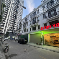 Bán Gấp Căn Shophouse Hoàn Thiện Mới Tinh Có Thang Máy, Diện Tích 84M2, Mt6M, 400M2 Sàn Kd Tốt