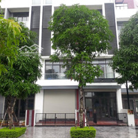 Chính Chủ Cần Tiền Bán Shophouse Mặt Chung Cư, 79M2, Xây 5T, Có Thang Máy, 16.5 Tỷ Liên Hệ: 0988 970 692