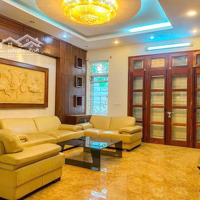 Cho Thuê Biệt Thự Khu T Ciputra, 180M2 * 3 Tầng, 5 Phòng Ngủ, Đủ Đồ. Giá Chỉ 2300 Usd/Tháng.