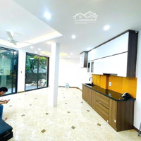 42M2*5T*6.78 Tỷ, Ngã 6 Ô Chợ Dừa, Trung Tâm Đống Đa, 8 Phòng Full Đồ, 0985818818