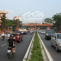 Siêu Phẩm, Hiếm Gặp, Mặt Phố Đẹp, Vỉa Hè Rộng Nguyễn Văn Cừ 1,000 M2,Mặt Tiền8.5M, Chào Giá Bán 220 Tỷ