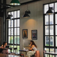 Cho Thuê Mặt Bằng Tại Phố Hàng Mắm Vị Trí Đặc Địa . Phù Hợp Kinh Doanh Mô Hình Cafe Thời Trang