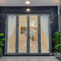 Siêu Phẩm Nhà Đẹp 80M2, 4 Phòng Ngủ Tặng Nội Thất Cao Cấp, Đường Nam Long Quận 7, Pháp Lý Chuẩn Hc Đủ