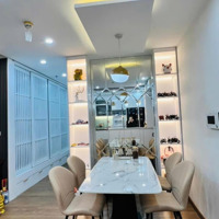 Bán 2 Phòng Ngủ70M2 Home City Trung Kính Full Nội Thất Giá Bán 5 Tỷ Lh : 0365775556