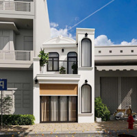 Bán Nhà Hoàng Diệu -Cách Biển Chỉ Tầm 500M Cần Tiền Bán Gấp Liên Hệ:0762.111.113