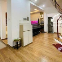 Bán Nhà Mặt Phố Nguyễn Phúc Lai, 21,9 Tỷ, 75M2, 4 Tầng, 5 Phòng Ngủ 5Wc