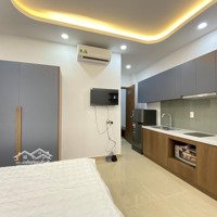 Thuê Ngay Căn Hộ 30M2 Ban Công, Full Nội Thất, Thang Máy, Ngay Hoàng Hoa Thám - Bình Thạnh