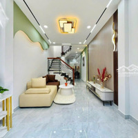 Siêu Phẩm Nhà Đẹp Trần Quang Diệu , Q3 Cần Tìm Chủ Mới . 45,75M2 Giá Tàu Bay 3,75 Tỷ