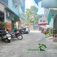Quận 11 - Đường 3/2 Hẻm 5M Sátmặt Tiền- 4X10M 3Tâng - Nhỉnh 6 Tỷ