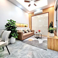 Bán Nhà Phố Hạ Yên Quyết- Cầu Giấy, Ngõ To Thông, Mới Đẹp, Ở Ngay, Tặng Full Đồ 56Mx4Tầng, 4 P Ngủ