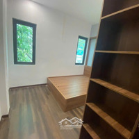 Bán Nhà Mai Dịch Ngõ 2 Ô Tô Tránh Vỉa Hè Kinh Doanhdiện Tích82M2*4Tmặt Tiền4.3M Giá Bán 20 Tỷ.