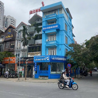 Bán Nhà Mặt Phố Nguyễn Phong Sắc Kéo Dài 26,5 Tỷ 70M2 Xây 5 Tầng Lô Góc 3 Mặt Thoáng Đang Kd Tốt