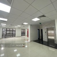 Giảm Giá Cho Thuê Sàn Văn Phòng Tầng 1 Tại Nguyễn Văn Huyên, Diện Tích: 70M2, Lh Thùy Anh 0963889698