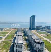 Bán Căn Stu View Thành Phố Tầng Đẹp, Diện Tích 56M2, Giá Chỉ 2,1X Tỷ. Liên Hệ: 0978.788.984
