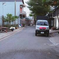 Ở đây em bán đất khủng 7mx18m góc 2 mặt tiền xây biệt thự giá nhỉnh 4 đồng thôi ạ
