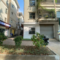 Bán Căn Hộ Tầng 1 Mặt Phố Kinh Doanh Kdt Việt Hưng, Long Biên 86M2 Lô Góc 2 Mặt Tiền. Liên Hệ: 0965494540