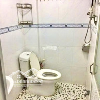 Cho Thuê Nhà Nguyên Căn 1 Trệt, 1 Lầu, 40M2, 100/17 Nguyễn Công Trứ, P. Nguyễn Thái Bình, Quận 1