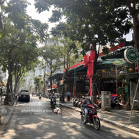 Hàng Kín, Bán Nhà Mặt Phố Nguyễn Văn Tuyết, Lô Góc, Mặt Tiền 15M, Vỉa Hè 5 Mét. Kinh Doanh Sầm Uất.