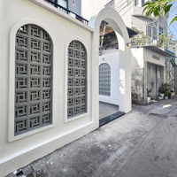 56M2! Bán Nhà 2 Tầng Mới Đẹp Trục Nguyễn Thái Sơn, P4. Ngay Bv 175, Đh Công Nghiệp. Liên Hệ: 0938.159985