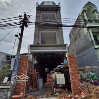 Bán Nhà Mặt Phố Nguyễn Công Hoan, 4,98 Tỷ, 70M2, 4 Phòng Ngủ 4Wc