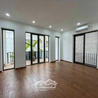 Chính Chủ Cần Cho Thuê Nha Vạn Bảo - Liễu Giai,Diện Tích80M*5 Tầng,Oto Đỗ Cửa, Khu Phân Lô, Giá 28 Triệu/Th