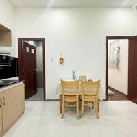 Căn Hộ 1 Phòng Ngủ Tách Bếp có Thang Máy - Hầm Xe - Bảo Vệ ngay Bàu Cát Đôi quận Tân Bình