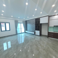 Nhà Đẹp Phố Cổ Linh-Đàm Quang Trung,Cách 1 Nhà Ra Mặt Phố,50M2-6 Tầng,Thang Máy, Giá Bán 9.5 Tỷ.